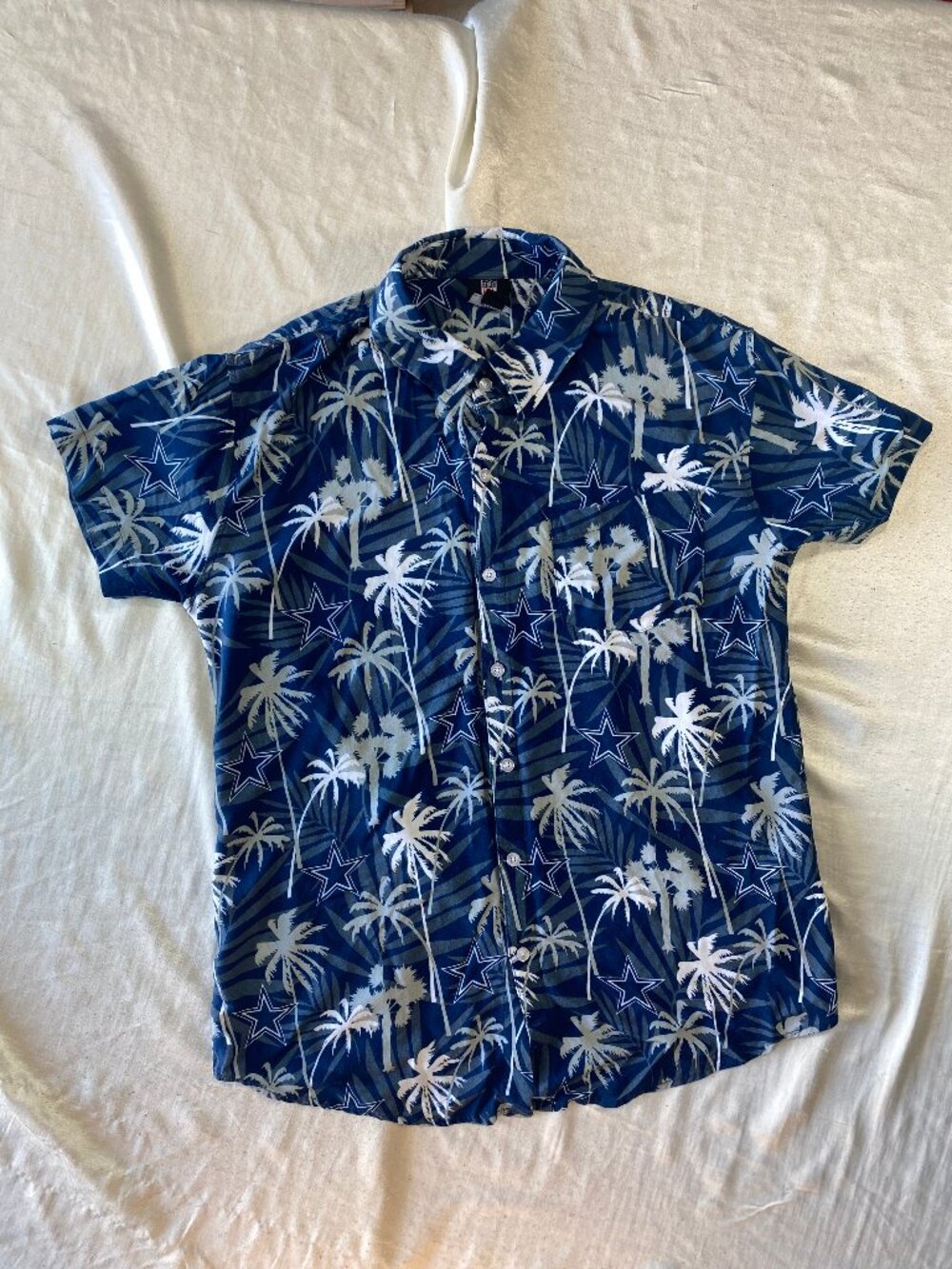 Dallas Cowboys NFL Team Apparel Tropical Palm Tree Hawaiian Shirt